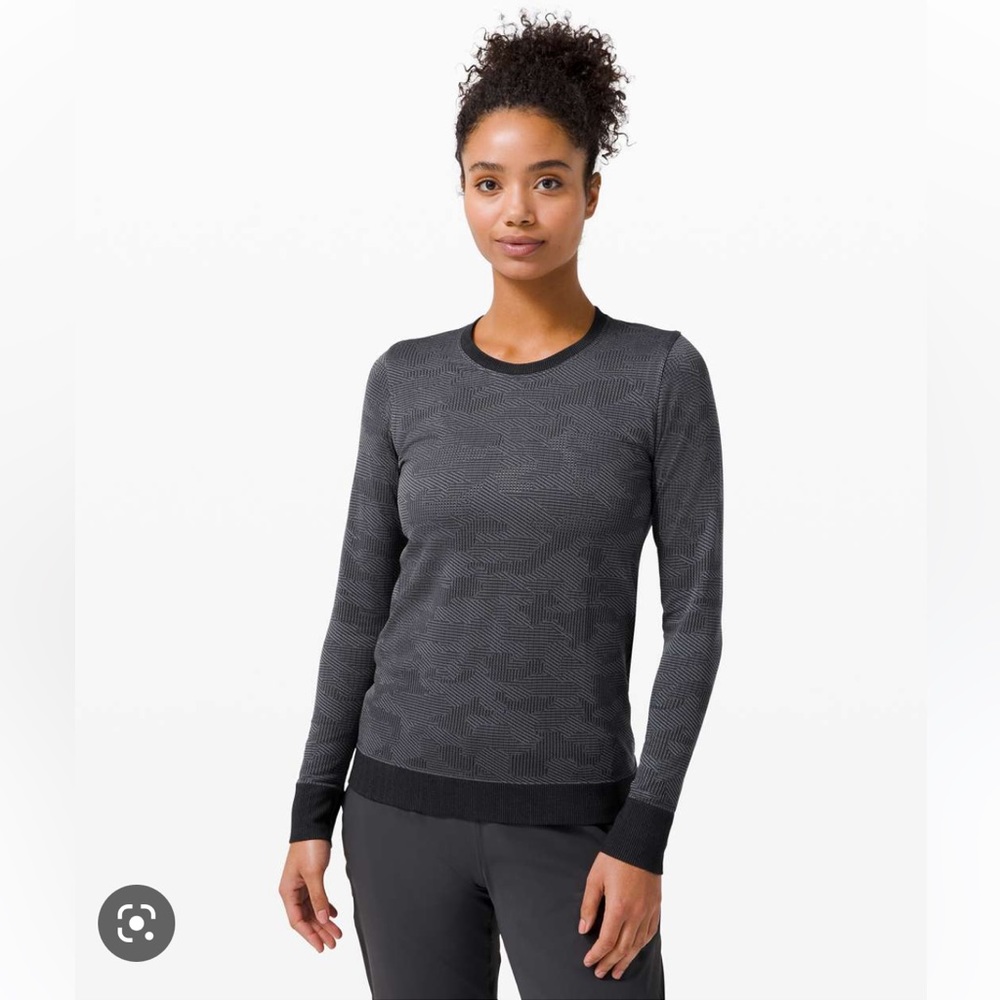 NWT Lululemon Dark Grey Camo Swiftly Breathe Long Sleeve Tee